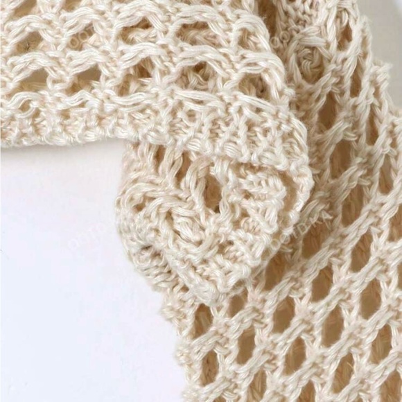 Cream Open-Knit Shrug Sweater - Picture 5 of 10